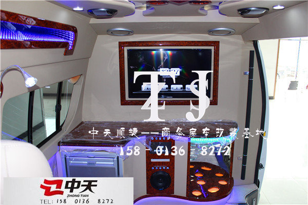 豐田海獅商務(wù)房車 格調(diào)內(nèi)飾設(shè)計(jì)私人空間-圖5