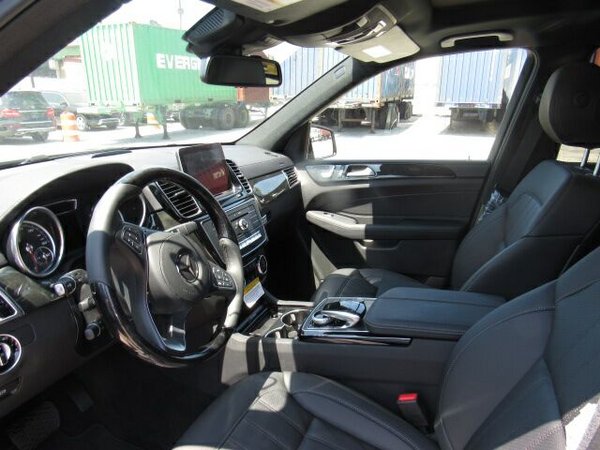 2017款奔馳GLS450現(xiàn)車報(bào)價(jià) 凝聚尖端新配-圖5