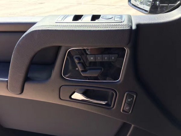 2017款奔驰G350柴油版 零首付提车创奇迹-图6