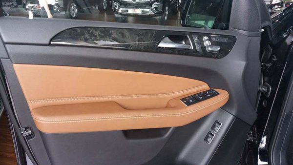2017款奔馳GLS450現(xiàn)車 天津爆惠私人獨(dú)享-圖6
