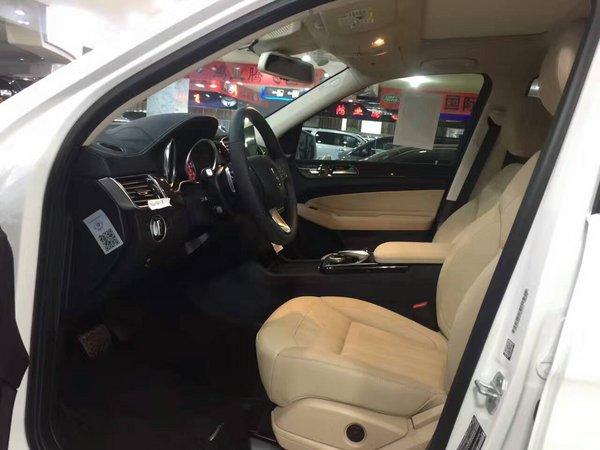 白色奔馳GLS450每日降價(jià)行情 港口批發(fā)價(jià)-圖6