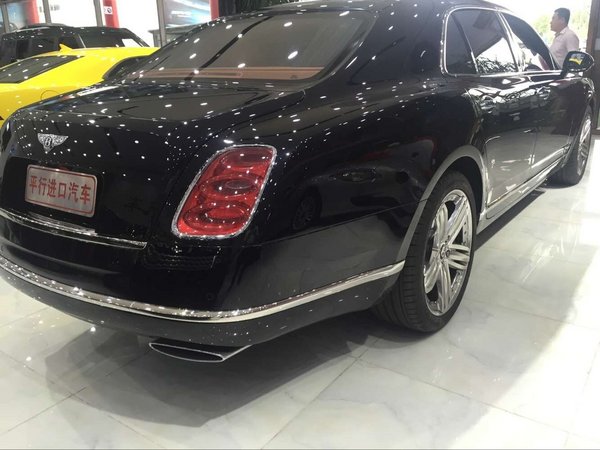 賓利慕尚現(xiàn)車價格 成功大富豪都愛的慕尚-圖3