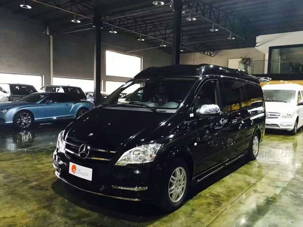 奔驰Vito威霆商旅车 7座大空间配置齐全-图2