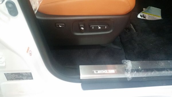 2016款雷克薩斯LX570 強(qiáng)勁越野降價(jià)熱銷-圖6
