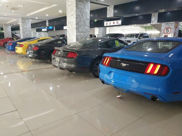 2016款福特野馬2.3T 造型更帥氣特惠秒搶-圖9