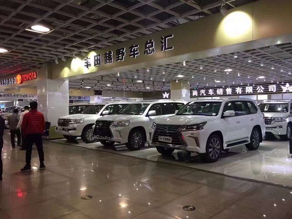 2017款寶馬X5 經(jīng)典車系超高性能降價(jià)熱銷-圖3