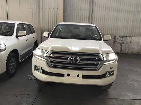17款丰田酷路泽4000 全新V6陆巡延续经典-图3