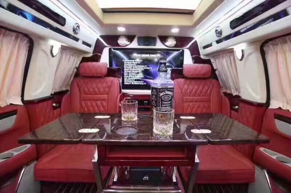 凯迪拉克总统一号升级版 新风尚用料考究-图9