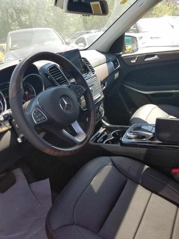 17款奔馳GLS63AMG/GLS500 自貿(mào)區(qū)GLS專賣-圖5