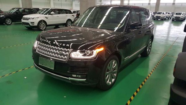 16款路虎揽胜行政 柴油Vogue版119万惠底-图1