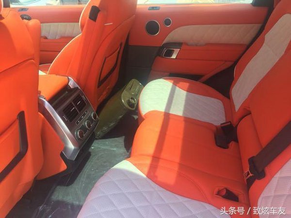 16款路虎攬運(yùn)汽油版現(xiàn)車 特別定制限量版-圖9