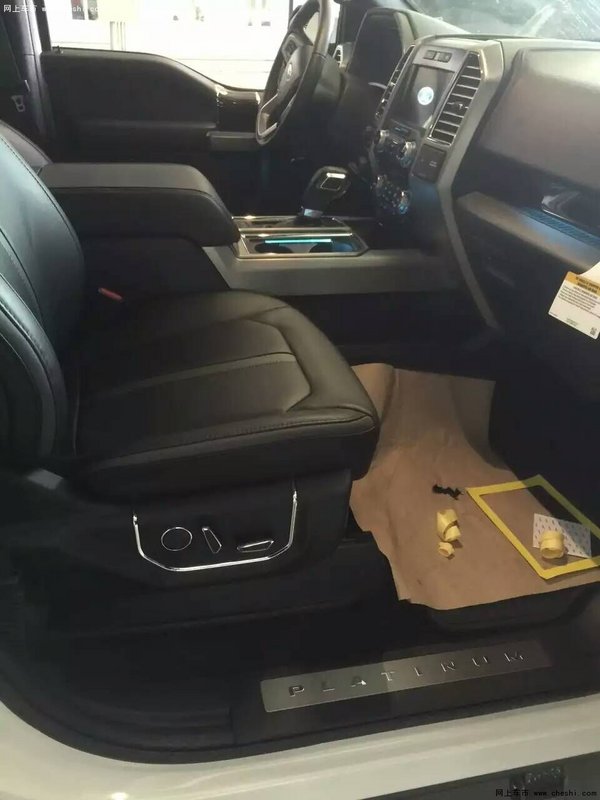 福特F150鉑金版皮卡  現(xiàn)車降價(jià)扣人心弦-圖12