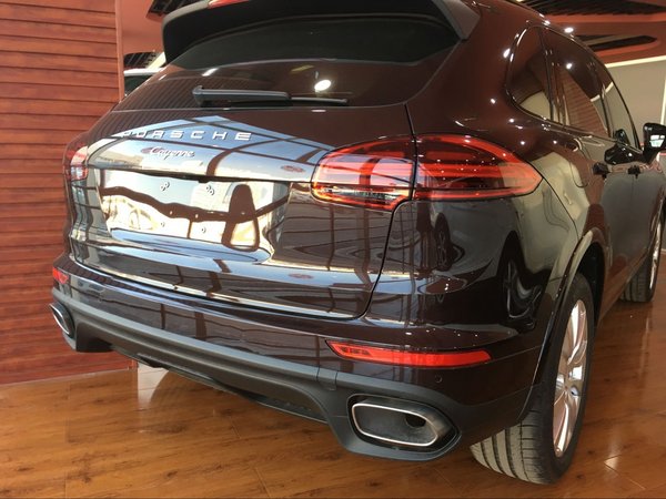 2017款保时捷卡宴 3.6汽油实力派超划算-图3