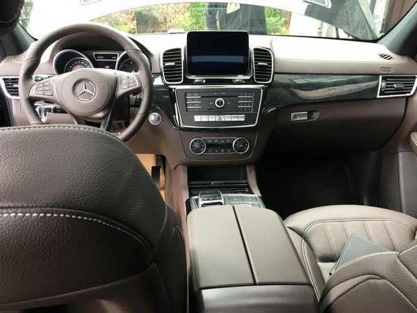 2017款奔馳GLS450 分期貸款月末清倉甩賣-圖4