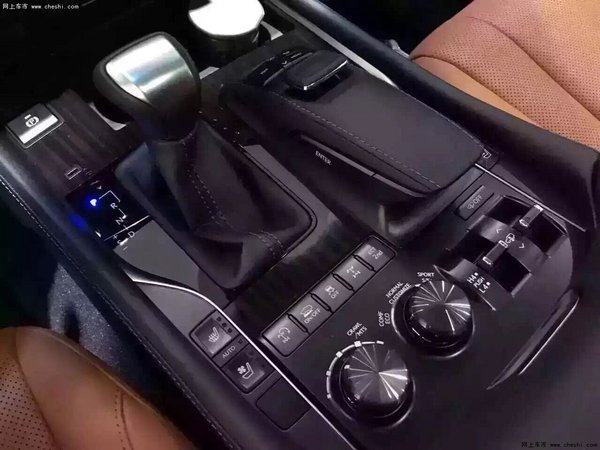 最新款雷克萨斯LX570  凌志选车锁定专卖-图11