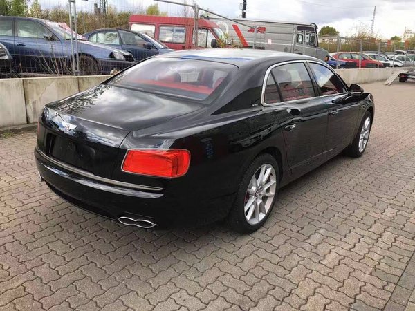 宾利飞驰配置全解 过人气势豪华座驾特惠-图5