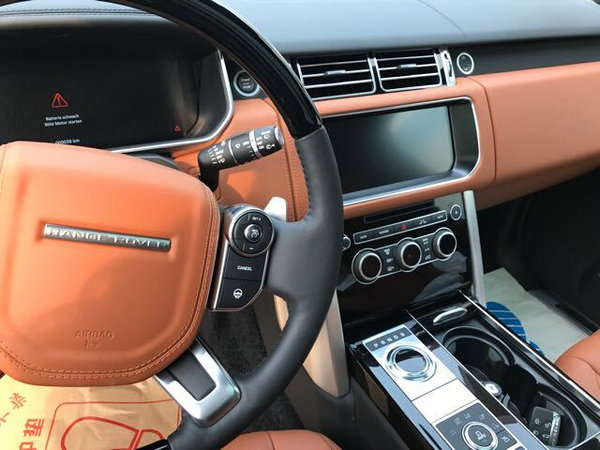 17款路虎揽胜创世加长版 尊享4人奢华座-图6