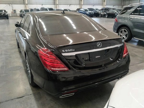 17款奔驰S550油混现车 性能最强节能环保-图8