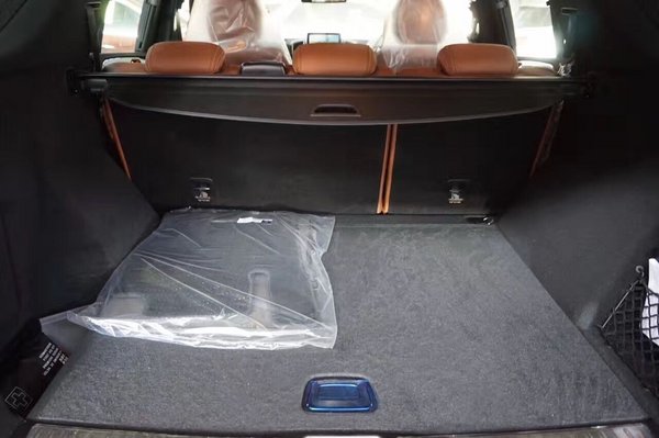 17款奔驰GLE400 港口动感越野车最新报价-图6