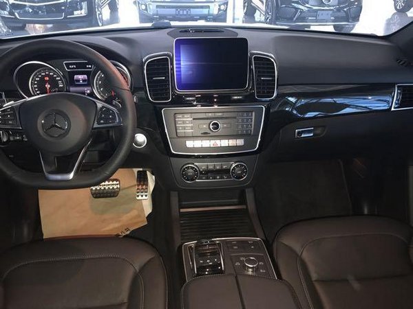 17款奔驰GLE43报价现车让你炫酷整个人生-图6