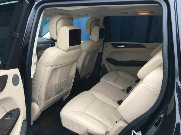 17新款奔驰GLS450 体验王牌座驾97.5万起-图7