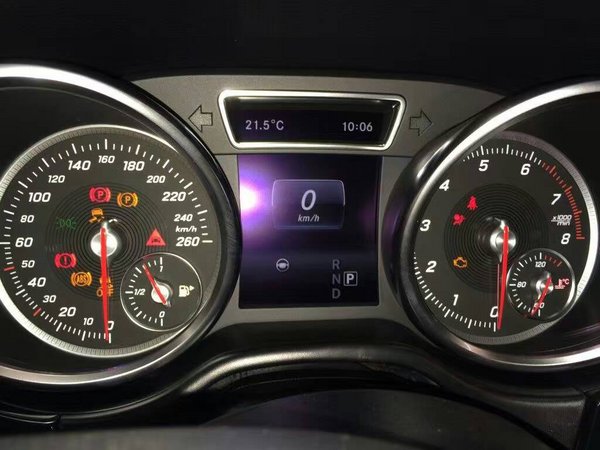 2017款奔馳GLS450 大型豪華SUV特價(jià)95萬-圖4