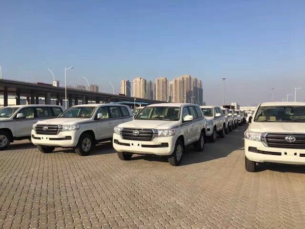 丰田酷路泽4000罕见底价 买陆巡不要再等-图1