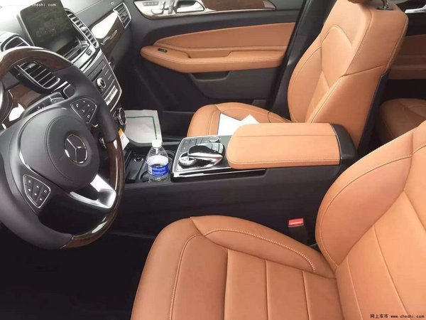 2016款奔馳GLS400現(xiàn)車 魅力降價(jià)黃金批發(fā)-圖7