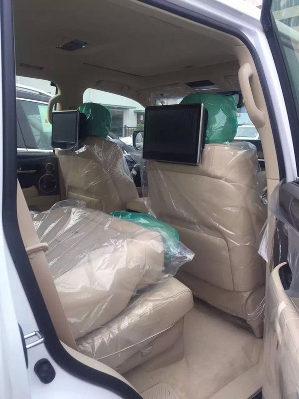 中东16款雷克萨斯LX570 高配特价手续全-图6