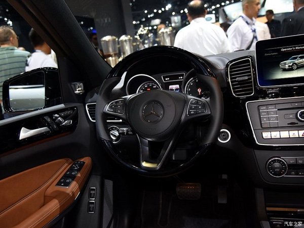 2017款奔馳GLS550越野 現(xiàn)車到港誠邀試駕-圖5