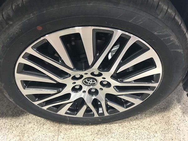 16款豐田埃爾法中規(guī)版 現(xiàn)車低價超值熱促-圖7