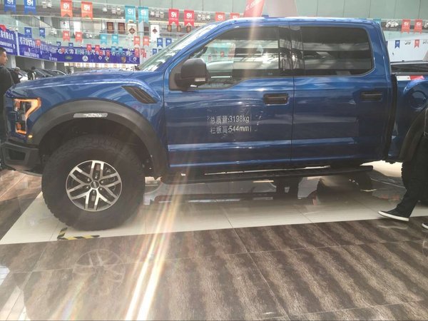 17款福特猛禽F150 經(jīng)典性能皮卡全面解析-圖5
