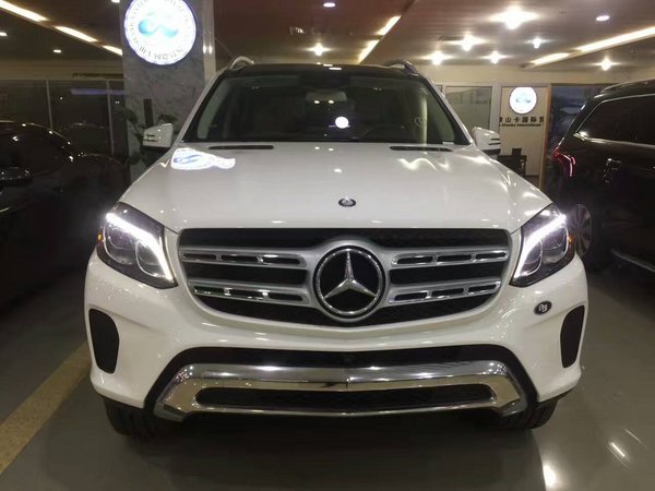 白色奔馳GLS450每日降價(jià)行情 港口批發(fā)價(jià)-圖1