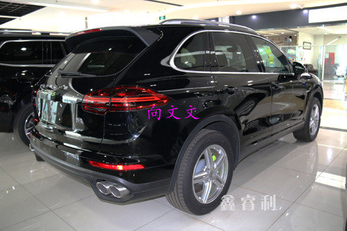 2016款保時(shí)捷卡宴現(xiàn)車 低惠卡宴魅力不減-圖3