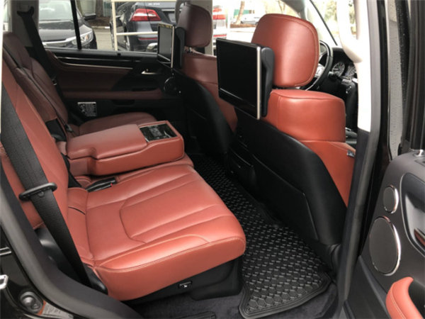 18款雷克萨斯LX570现车 天津港底价156万-图9