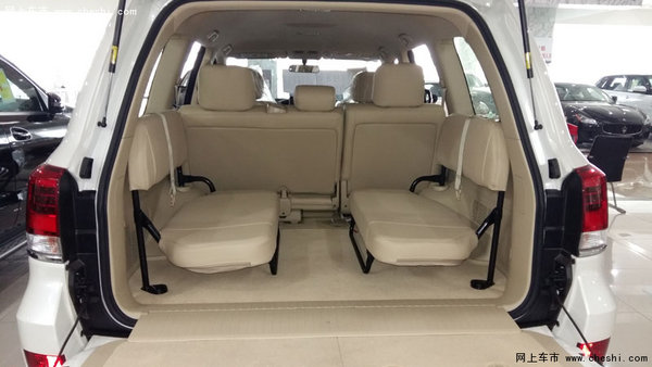 2016款豐田酷路澤4000 頂配原廠陸巡現(xiàn)車-圖8
