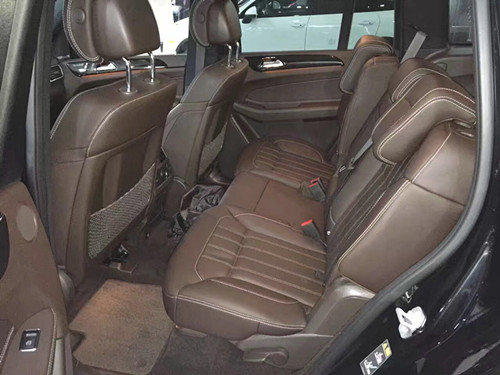 17款奔馳GLS450現(xiàn)車 暢銷全國GLS級(jí)惠獻(xiàn)-圖7
