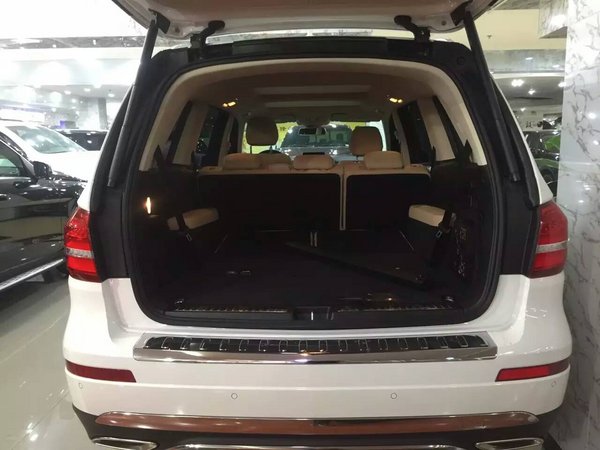 白色奔馳GLS450每日降價(jià)行情 港口批發(fā)價(jià)-圖8