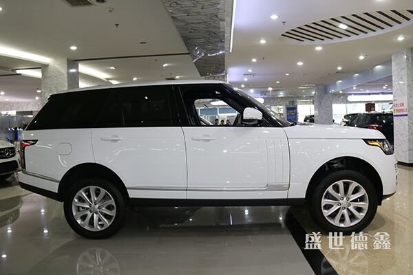 路虎攬勝行政版現(xiàn)車 彪悍越野降底價熱銷-圖3