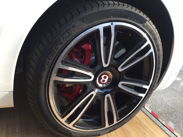 17款宾利飞驰V8S四座设施齐全 平价直销-图5