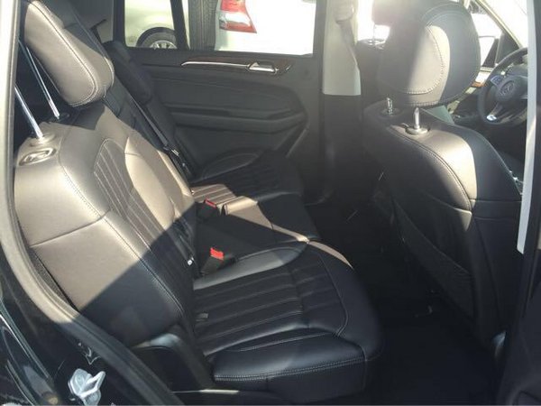 2017款奔馳GLS450黑棕任選 GLS港口行情-圖7