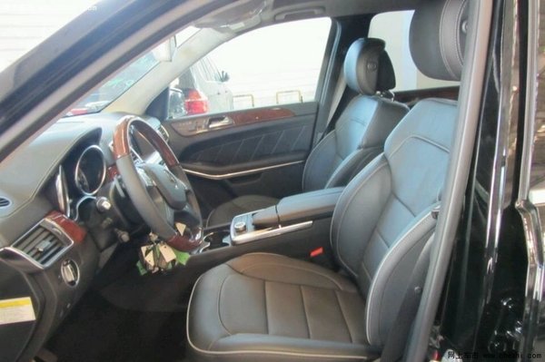 2014款奔驰GL550 现车感恩回馈底价曝光