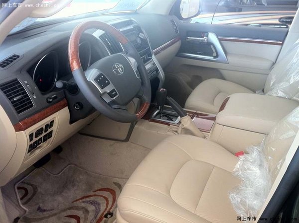 中東版豐田4600/5700 蘭德酷路澤V8專賣-圖6