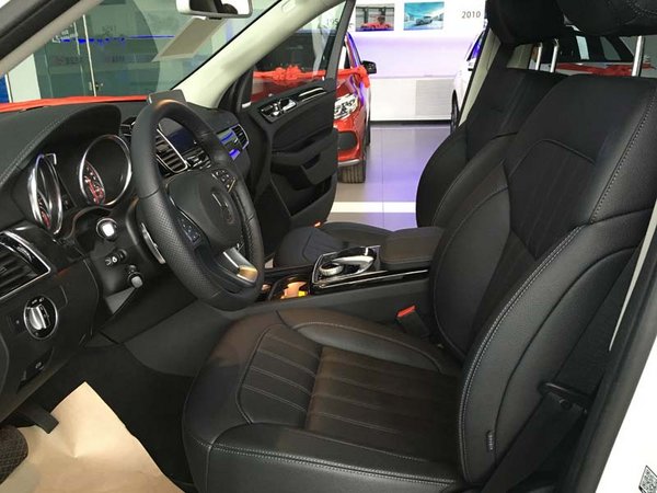 奔馳GLS450降價(jià)策略 17款GLS450現(xiàn)車行情-圖6