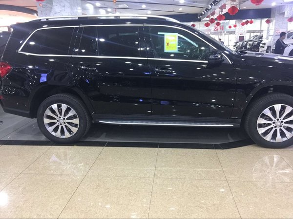 2017款奔馳GLS450現(xiàn)車(chē) 沉穩(wěn)啟動(dòng)極速降價(jià)-圖3