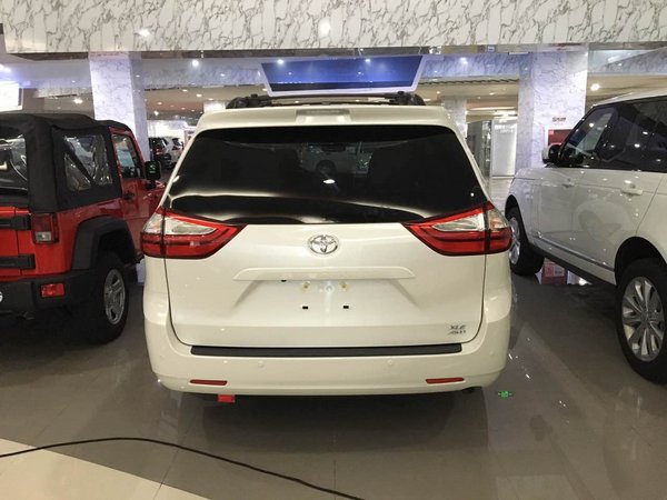 丰田塞纳四驱现车 舒适魅力商务出行必备-图7