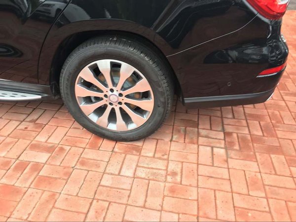 2017款奔馳GLS450天津現(xiàn)車(chē) 奔馳賣(mài)場(chǎng)全配-圖3