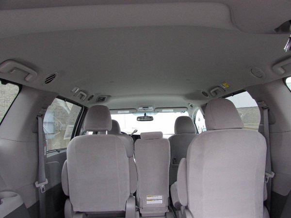 2017款塞納3.5L四驅(qū)豐田MPV 純進(jìn)口拆箱-圖6