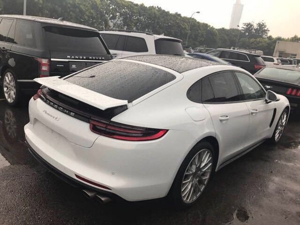 17款保时捷帕纳梅拉 造型诱人配置全讲解-图8