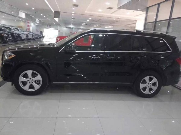 2017款奔馳GLS450 十月降價榜首僅102萬-圖3